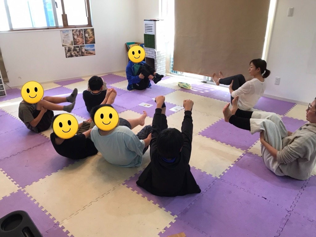 🤩キッズコートぼぬーるのキッズヨガ活動🤩